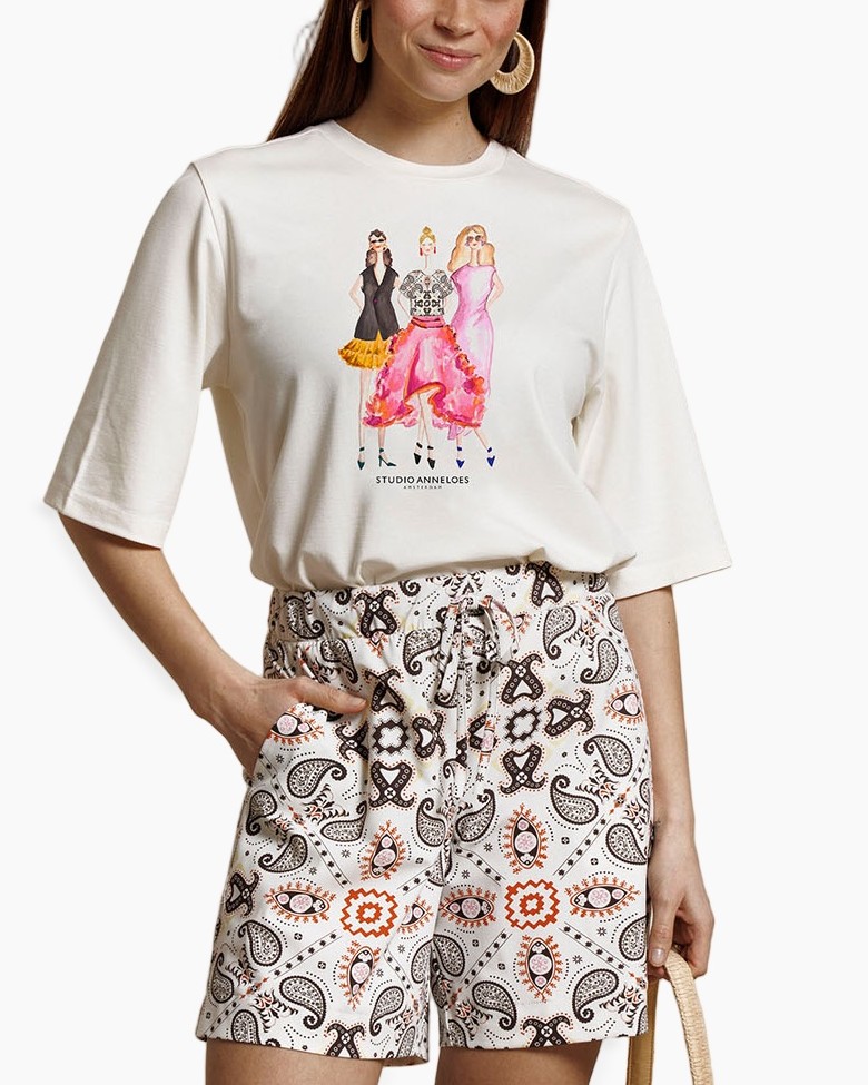 t-shirt, graphic, shorts, paisley, woman