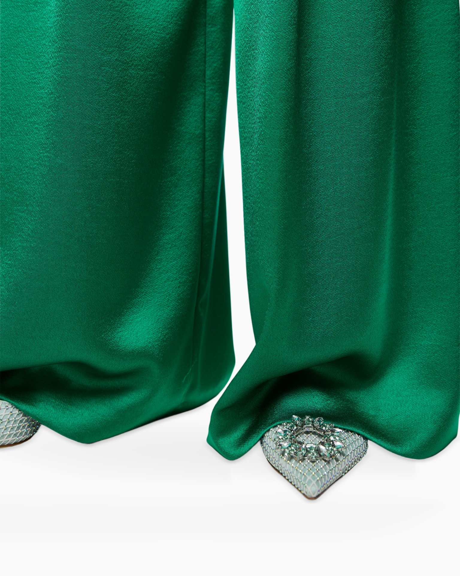 green, gown, floor-length, embellished, heels