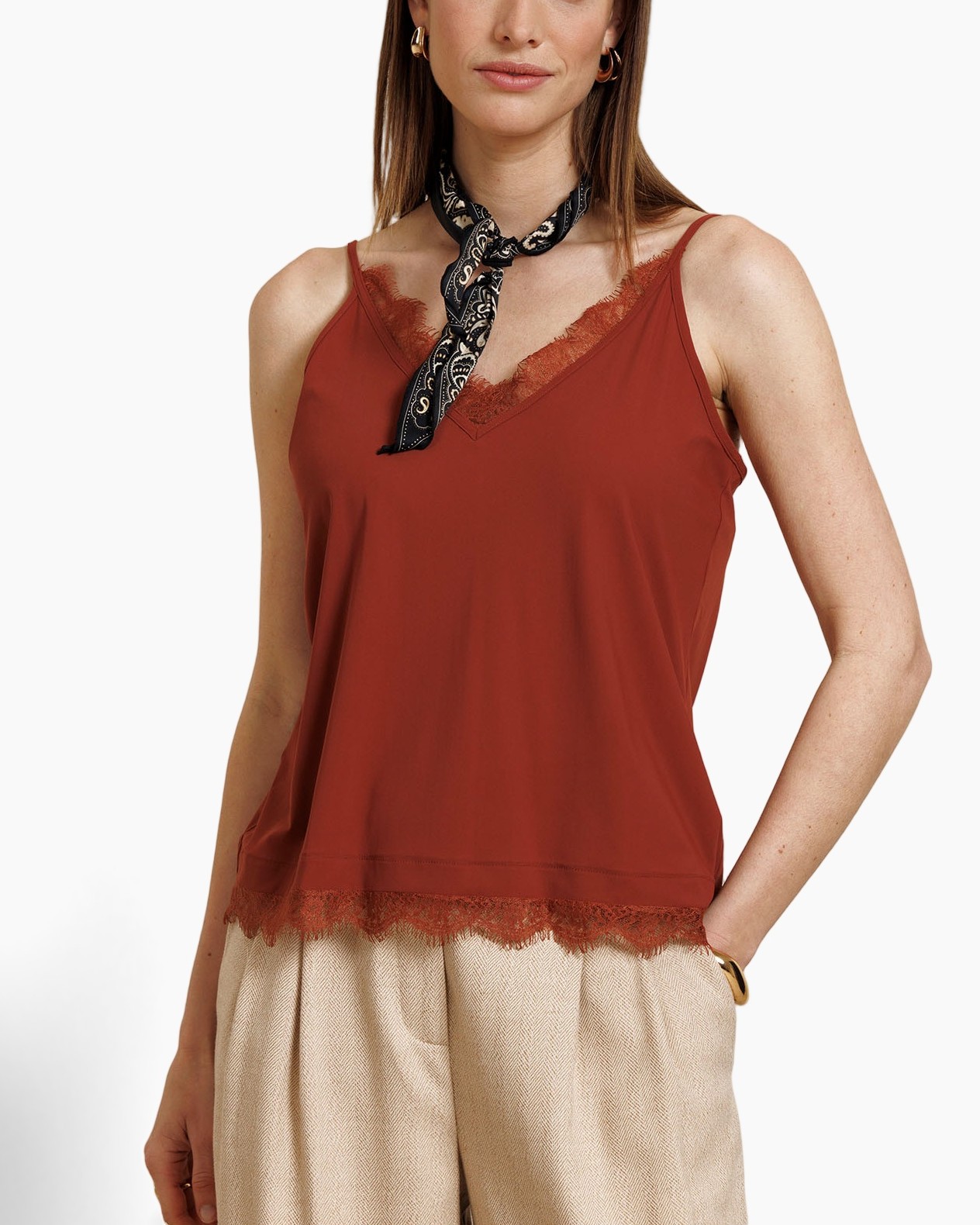 tank top, lace trim, scalloped edge, sleevless, rust color