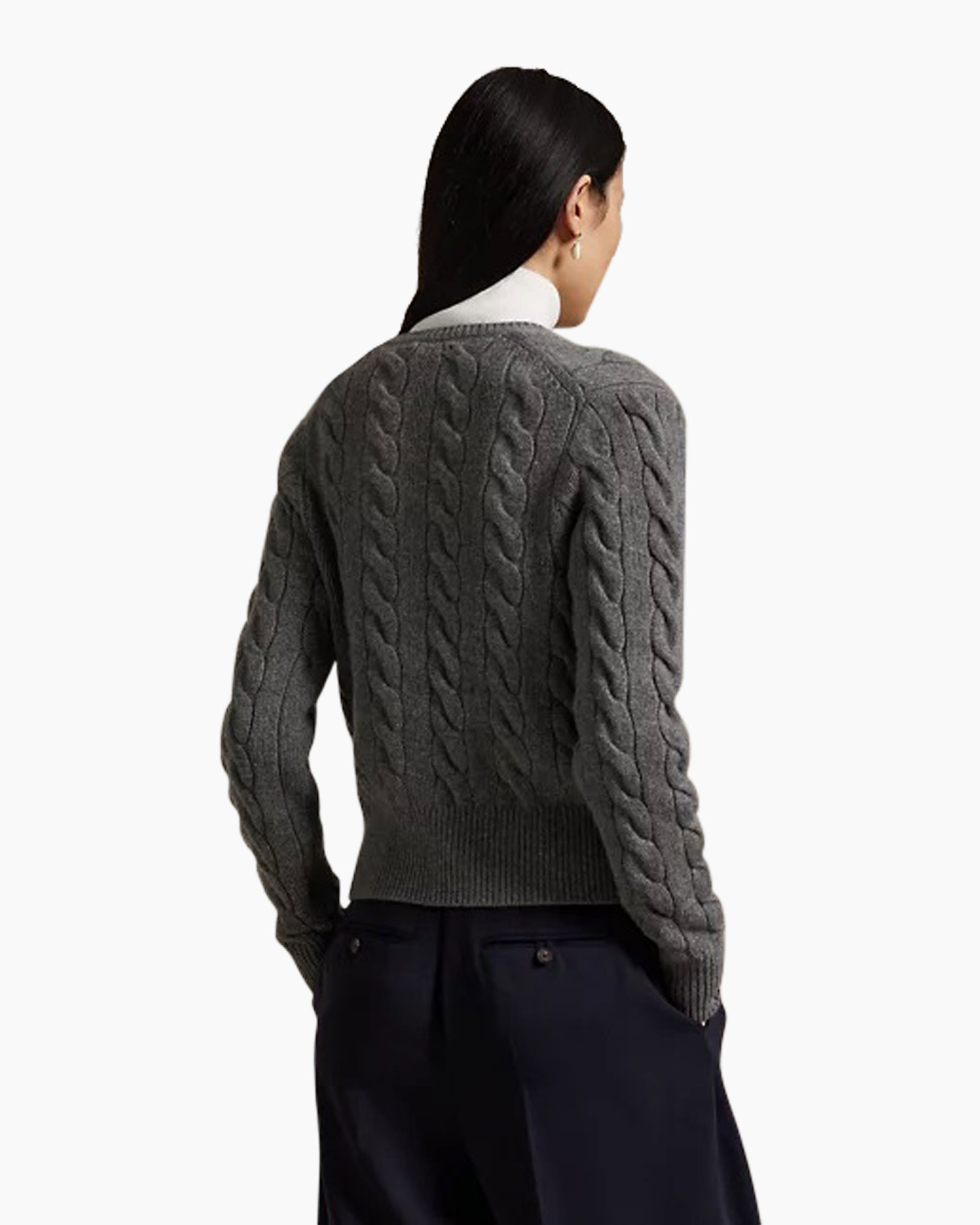 knit sweater, cable knit, gray, crew neck, long sleeves
