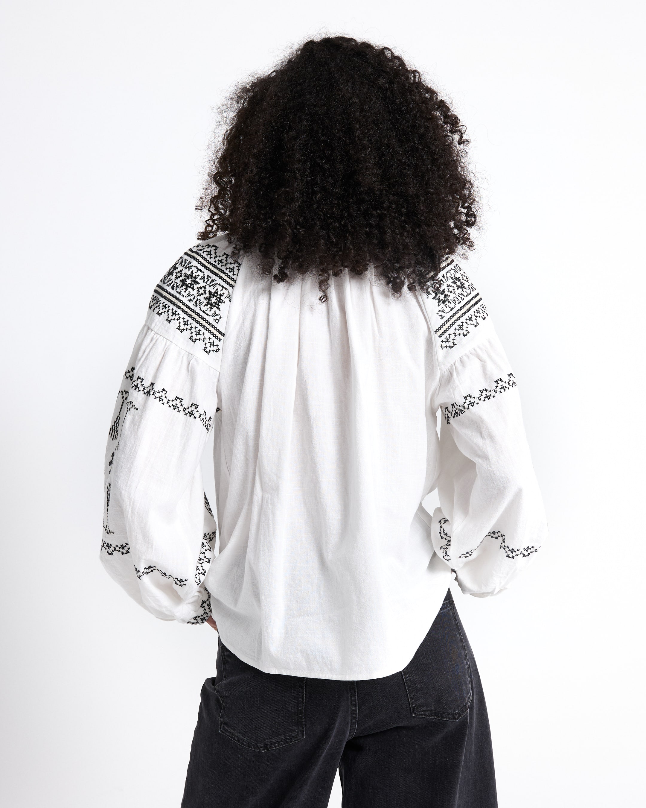 blouse, embroidered, white, boho, long-sleeve