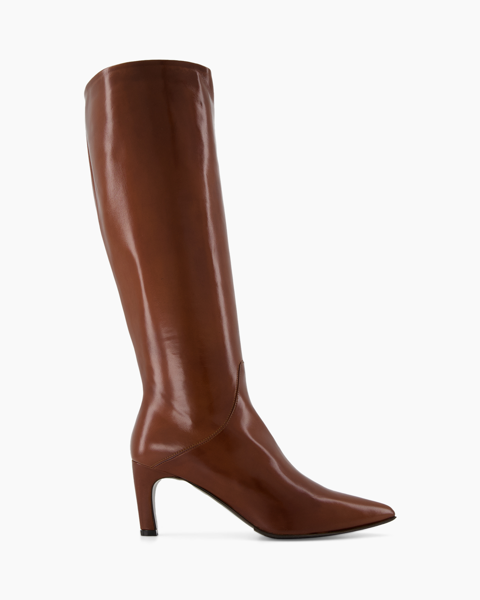 knee-high boot, brown leather, mid heel, rutk boot?, pointed toe
