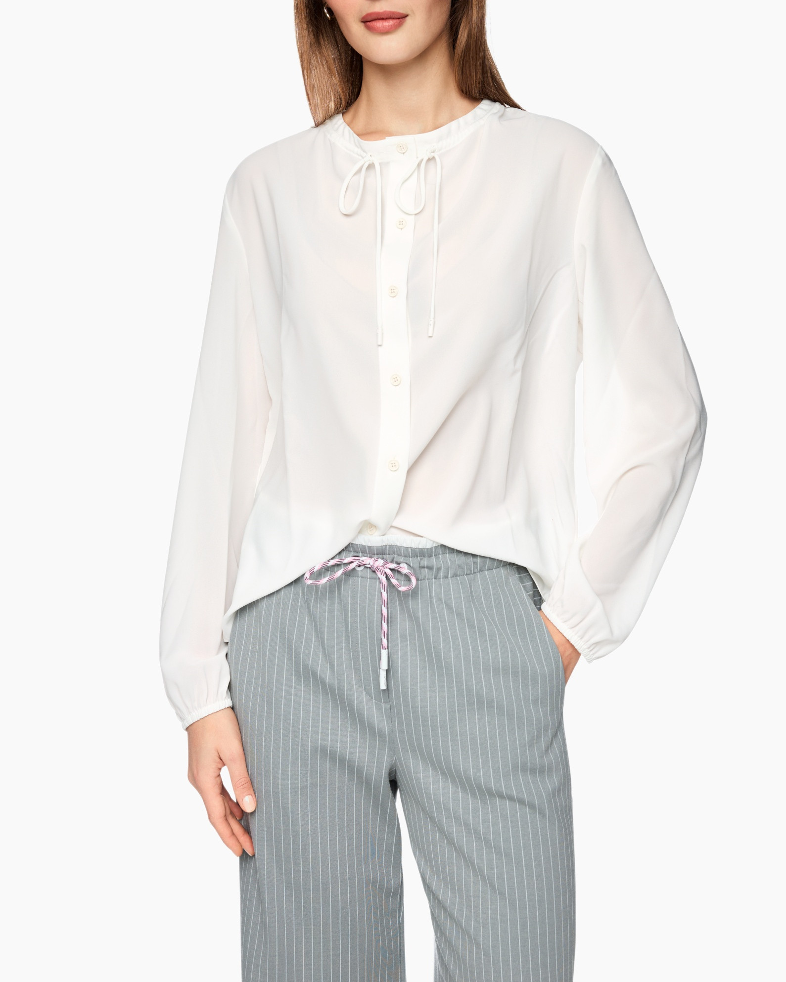 Blouse As 51.05 W70 Off White
