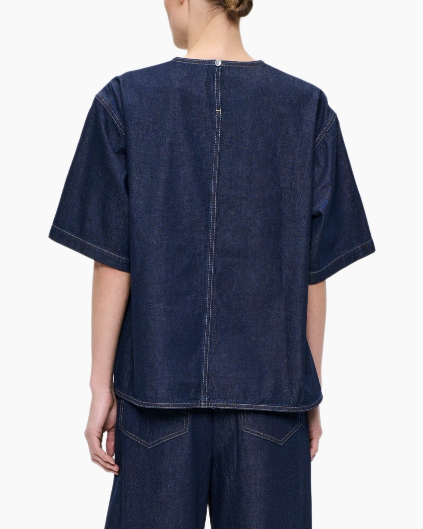 Clothing, T-Shirt, Pants, Person