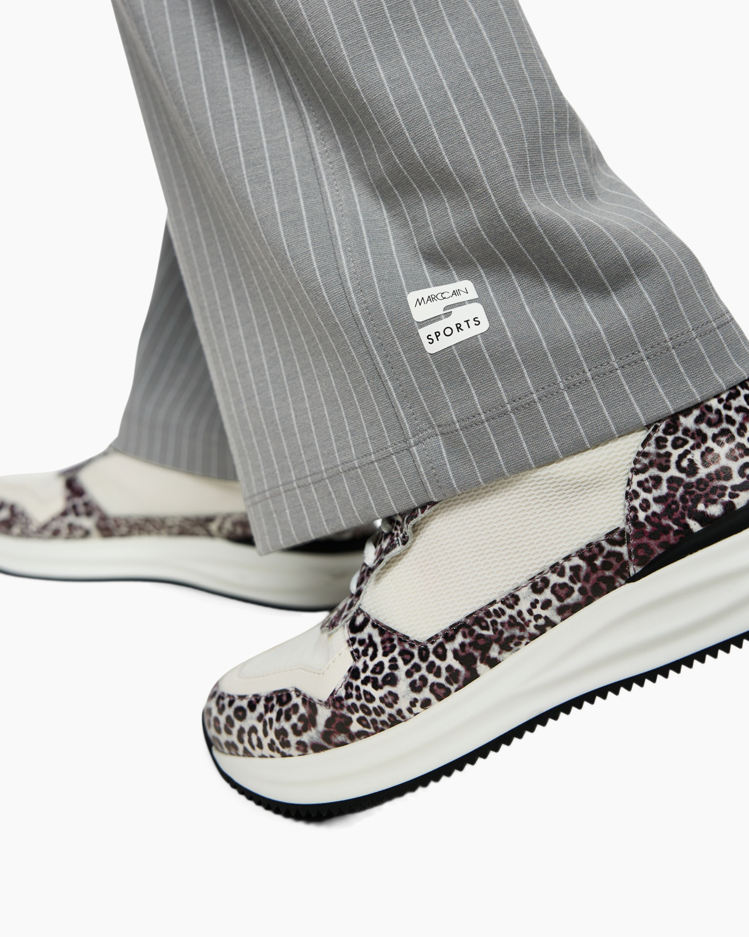 Clothing, Footwear, Shoe, Sneaker