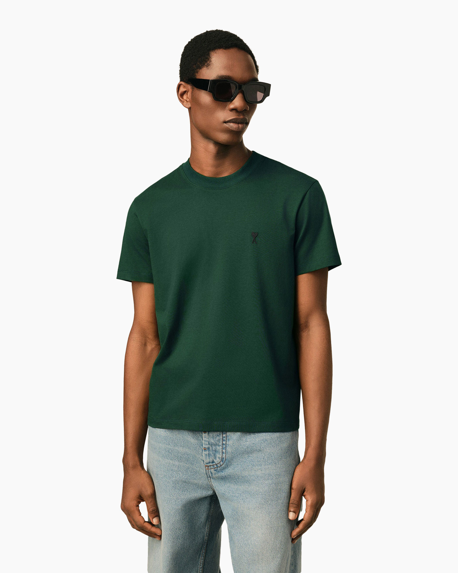 t-shirt, green, short sleeve, crew neck, plain