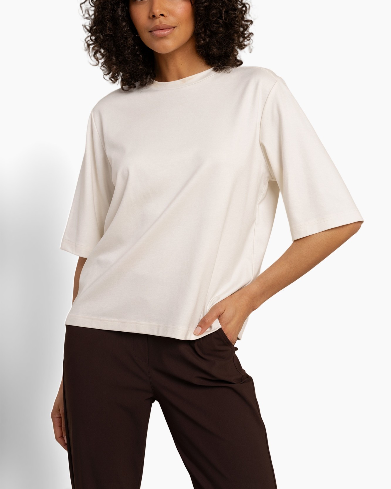 t-shirt, short sleeve, crew neck, plain, beige