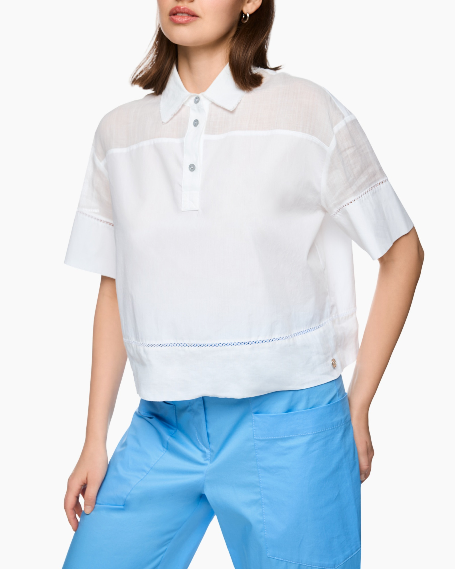 white blouse, linen top, short sleeve, collared shirt, textured knit
