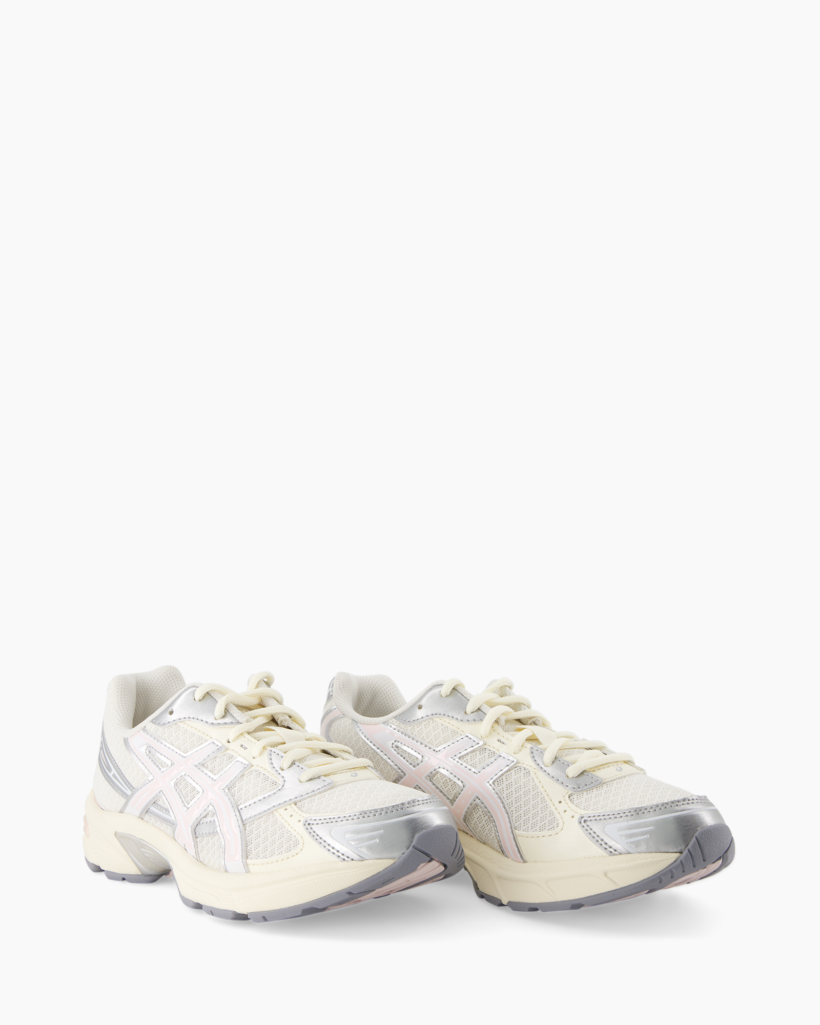 running shoe, sneaker, mesh, light gray, creamy beige