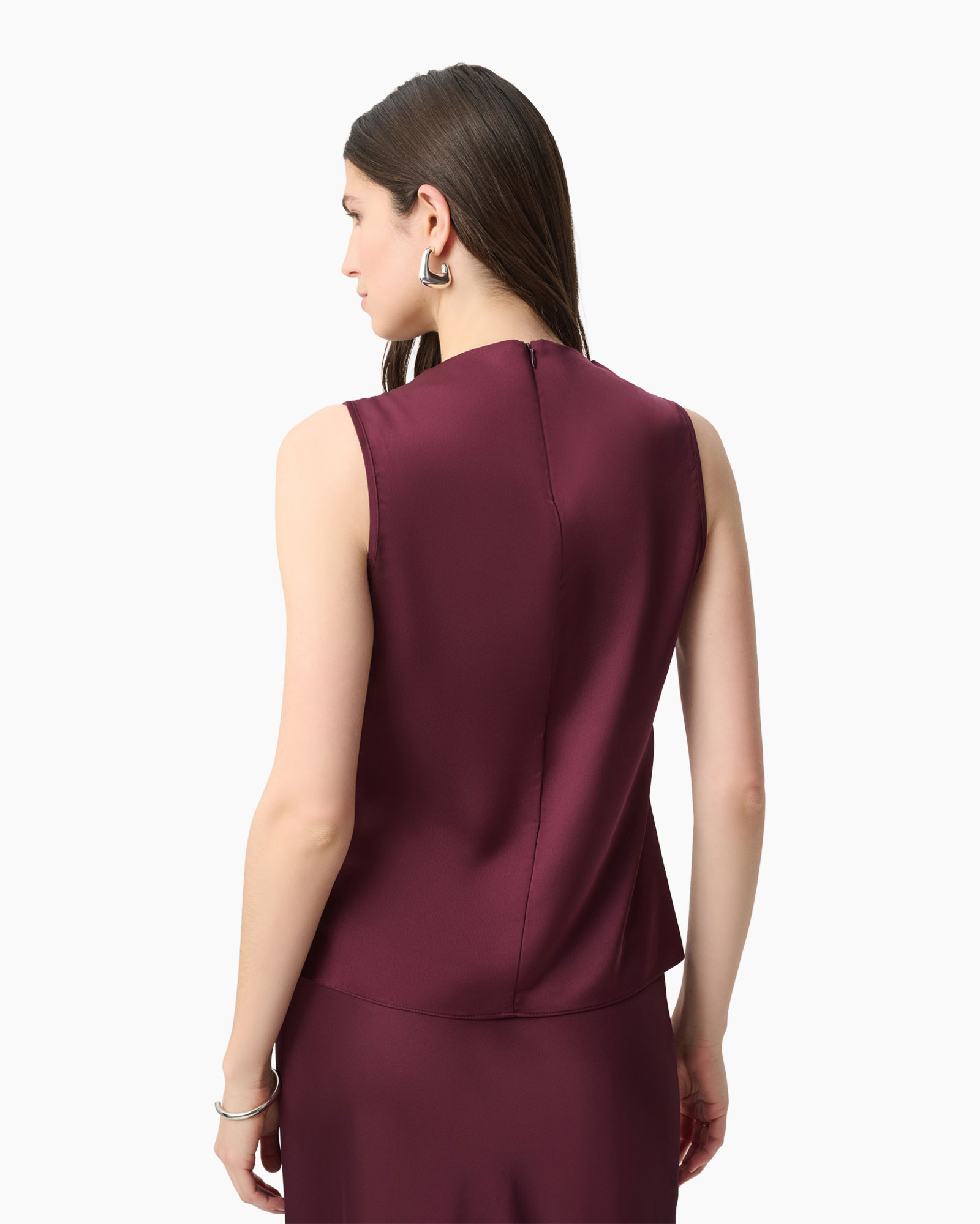 sleeveless top, draped top, burgundy, satiny, woman