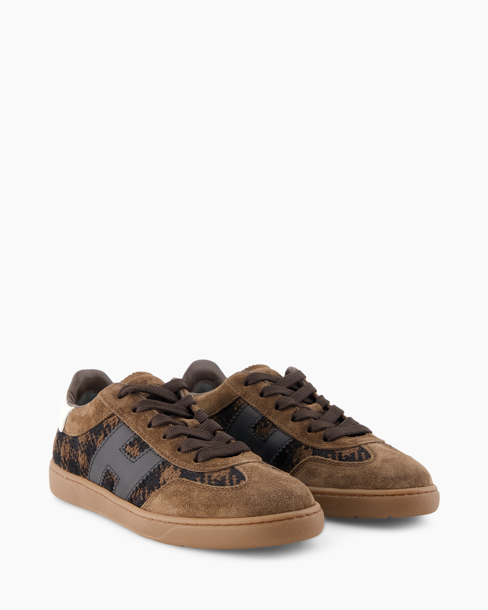 sneakers, brown, suede, low-top, flat-lace-up