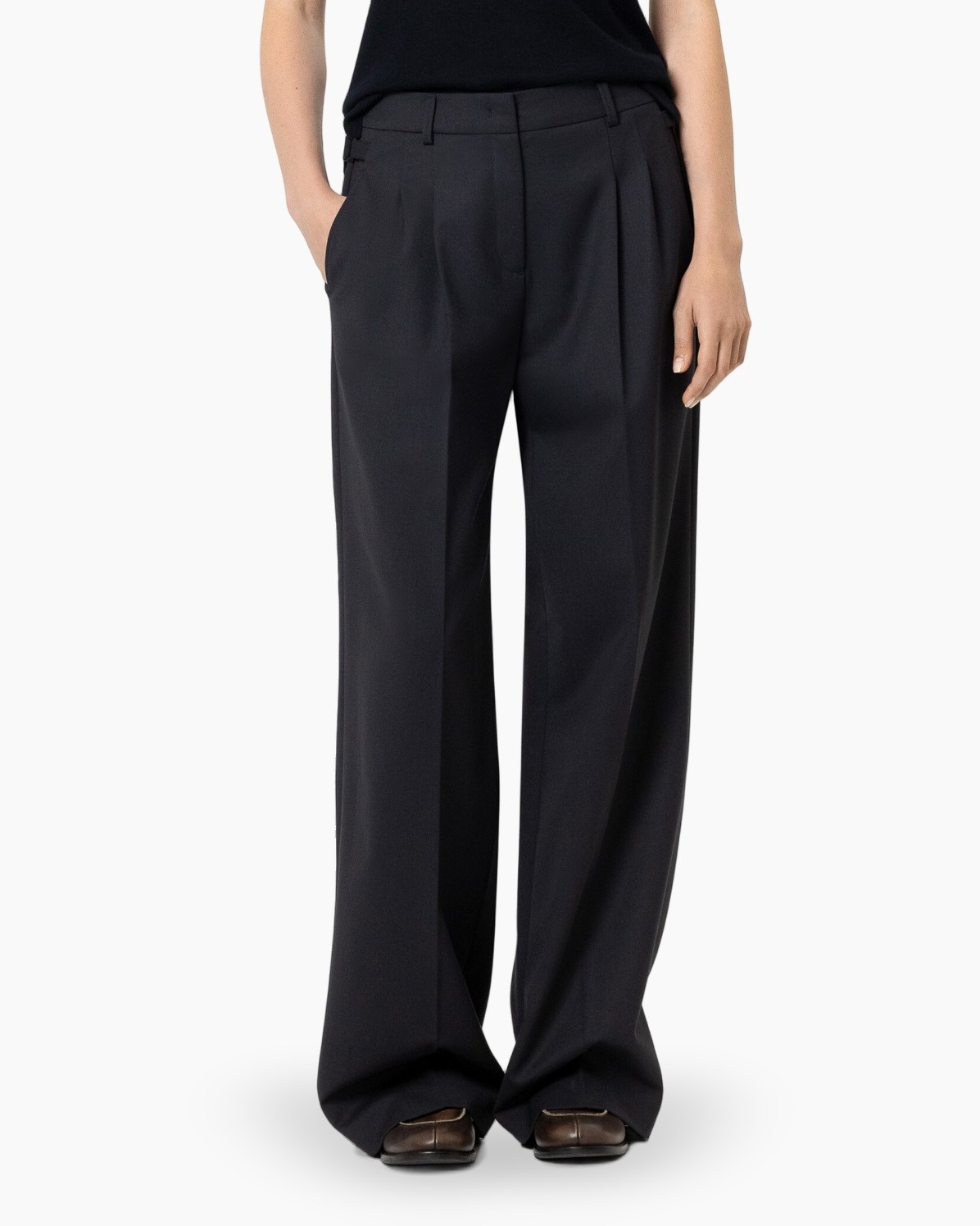 trousers, wide leg, black, pleated, officewear