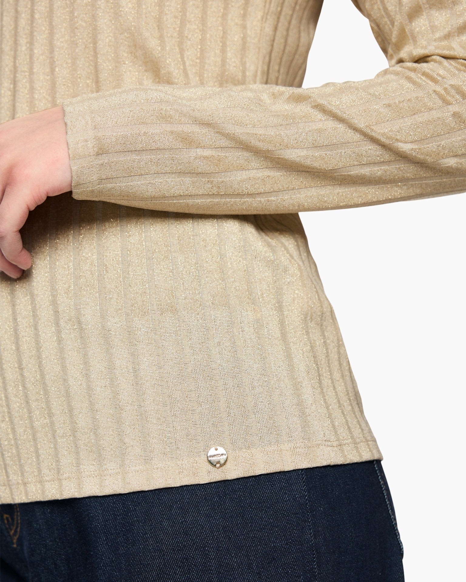 beige top, ribbed knit, long sleeve, metal snap, casual knitwear