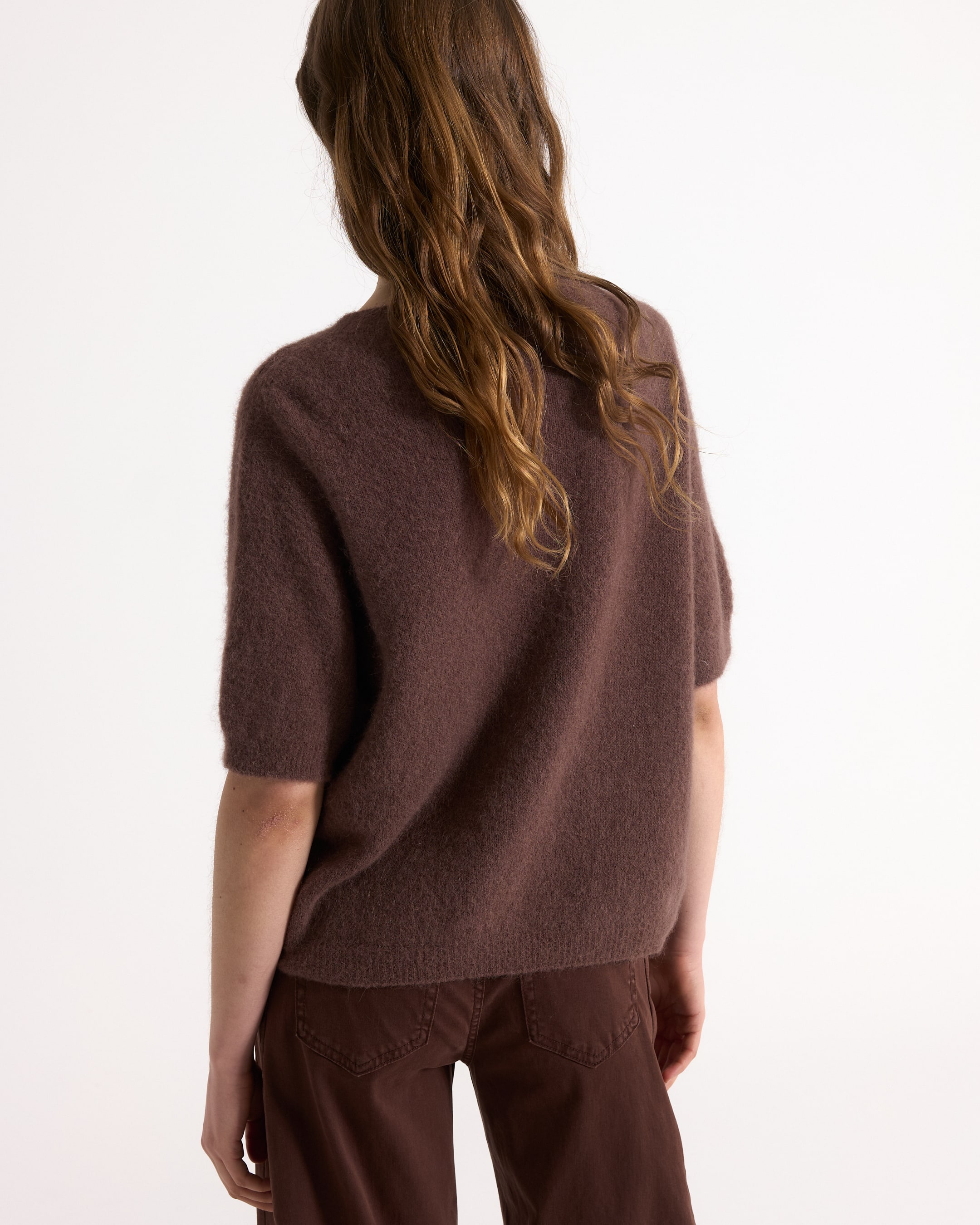 knit sweater, brown, short sleeves, loose fit, back view, top, knit, short-sleeve, brown, back view
