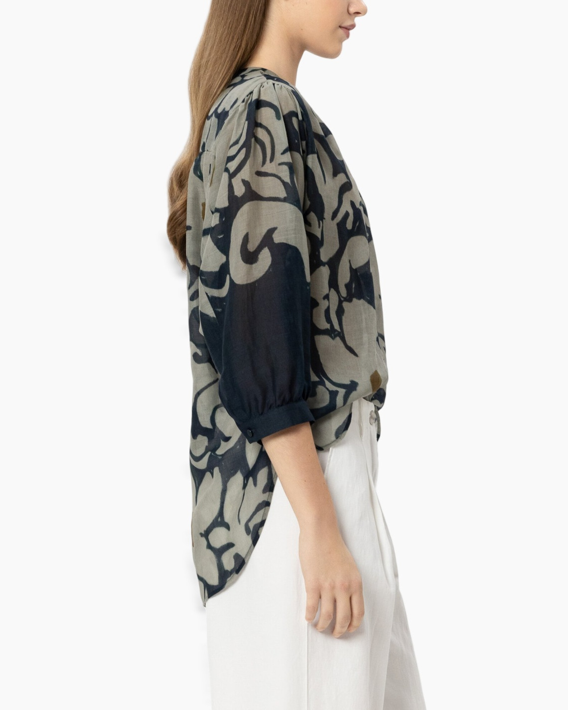 blouse, printed top, long sleeve, camouflage pattern, side view