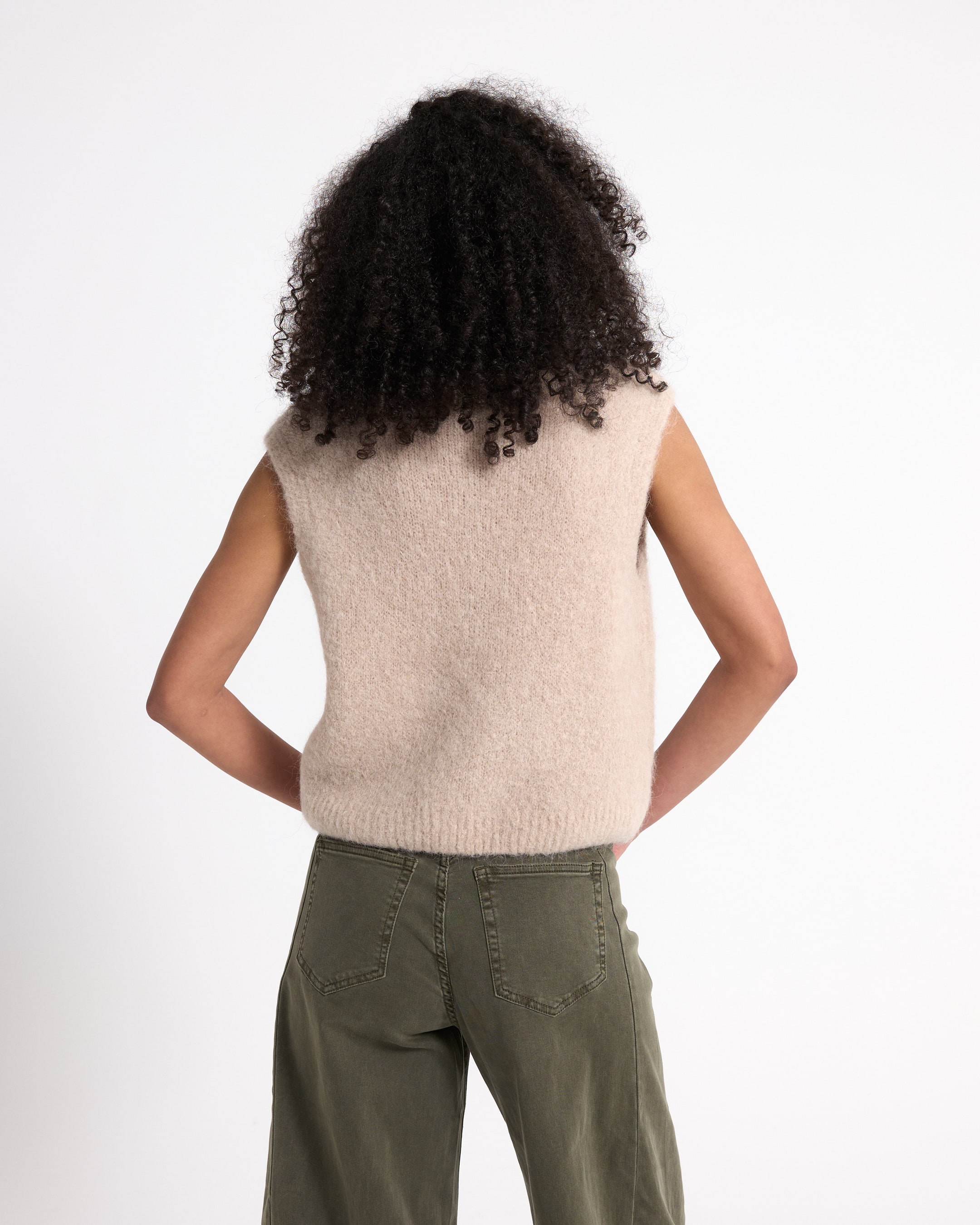 sleeveless sweater, beige knit, fuzzy texture, tank top, back view