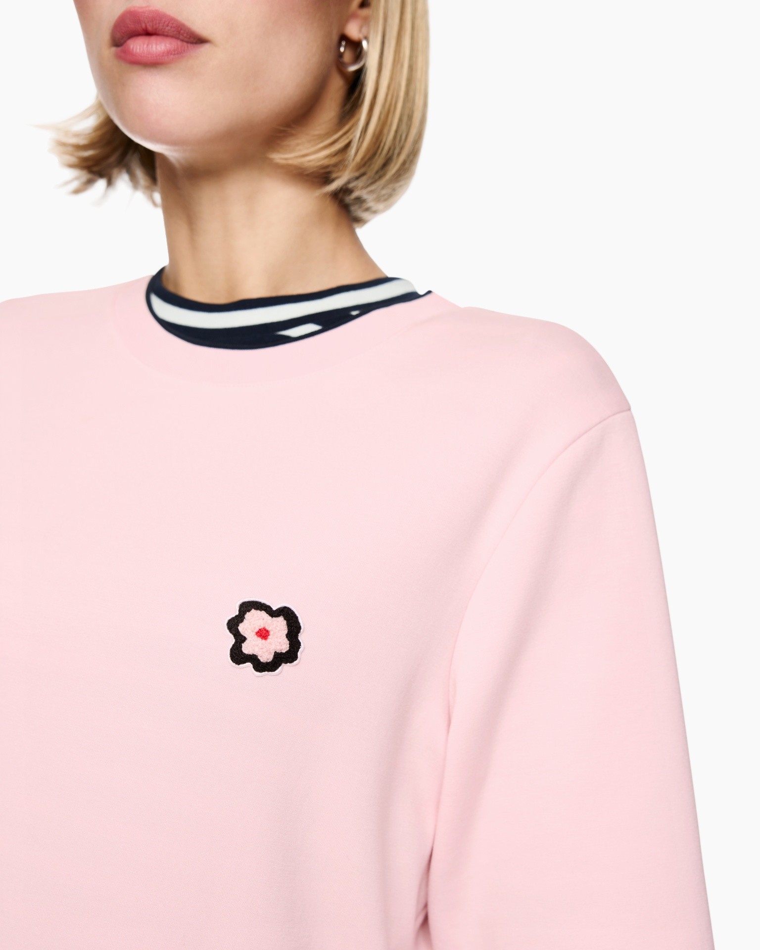sweatshirt, pink, embroidery, flower, round-neck