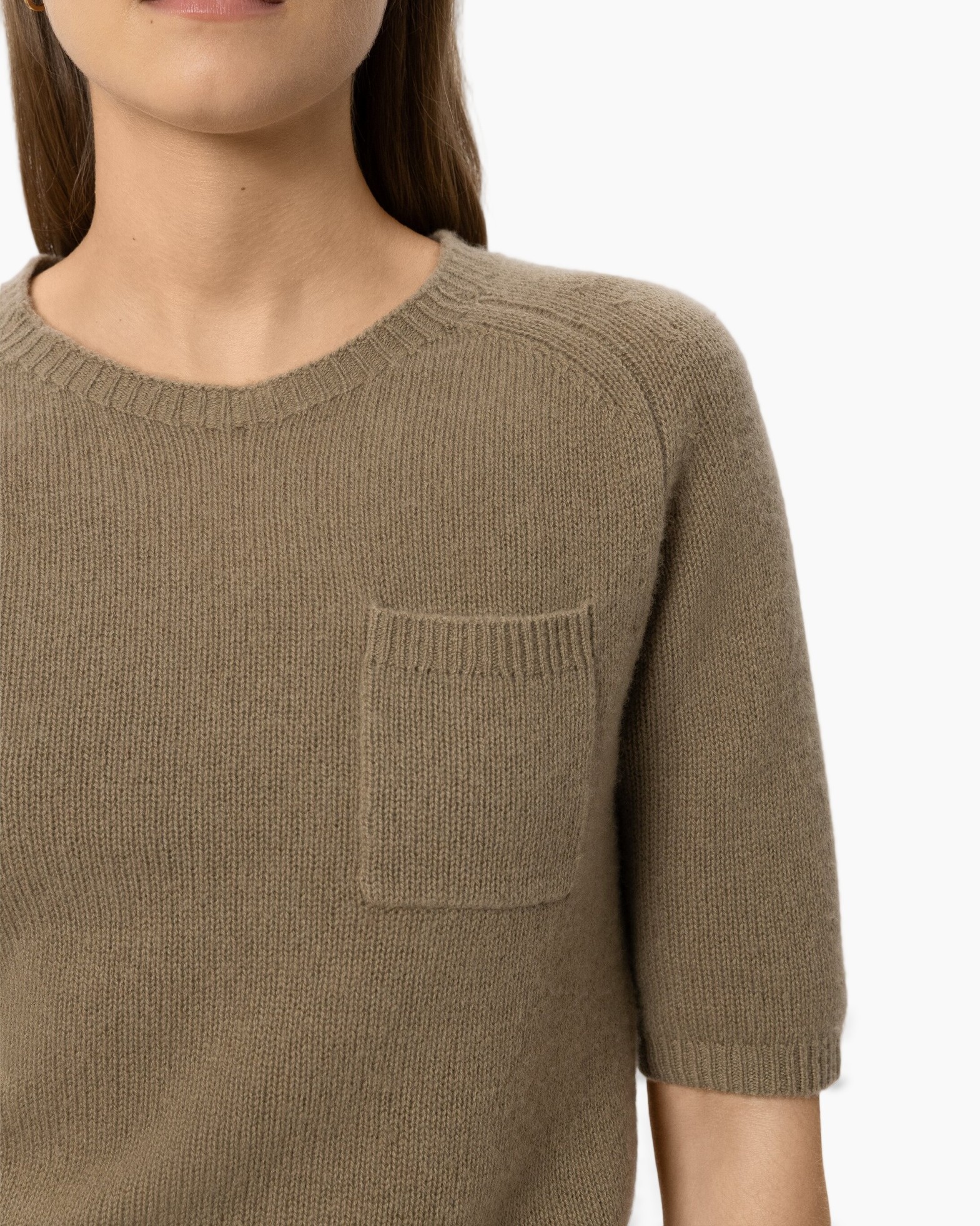 knit sweater, loose knit, short sleeves, pocket, beige brown