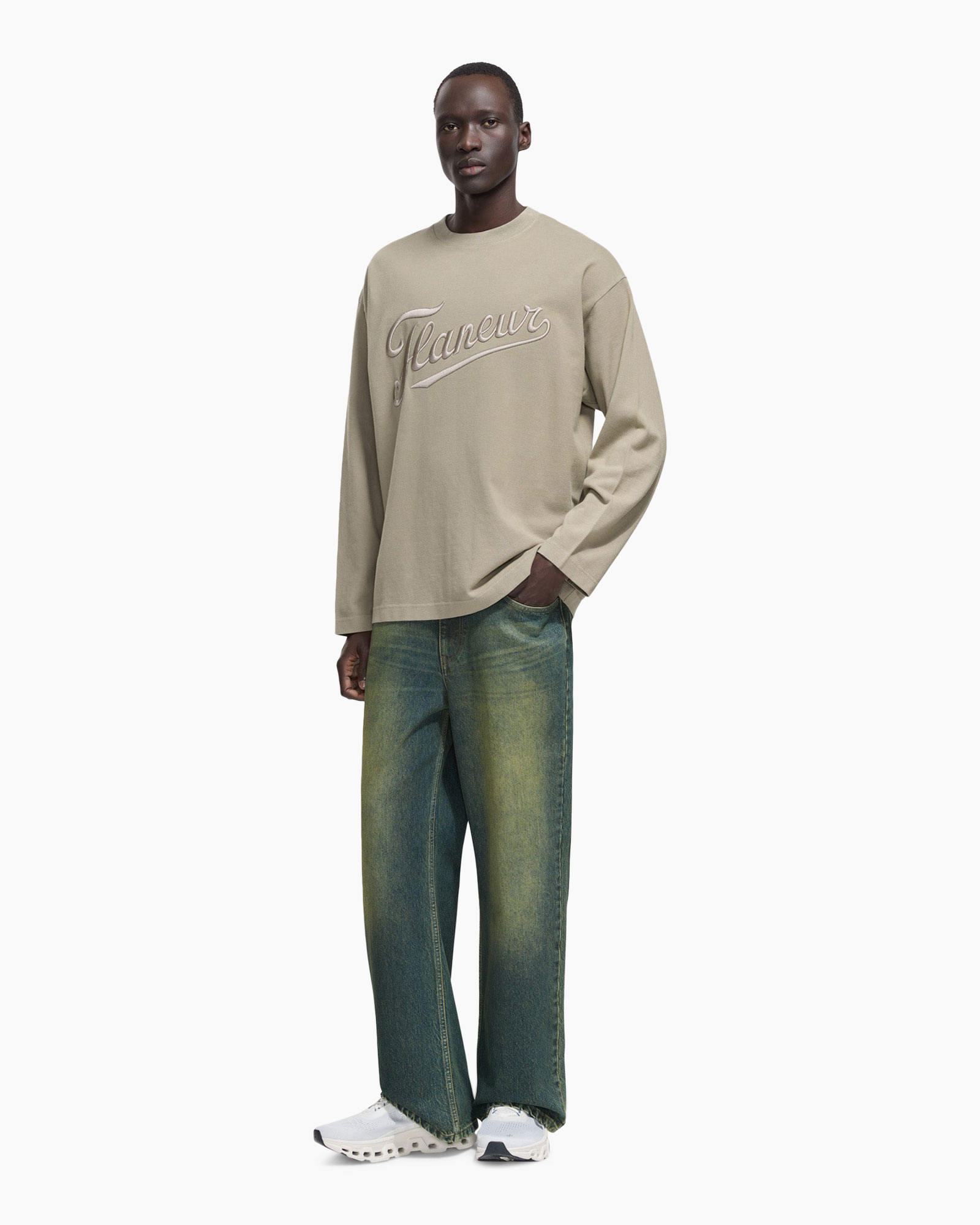 sweatshirt, long sleeve, beige, graphic, cropped?, tee?, no, fabric, textured