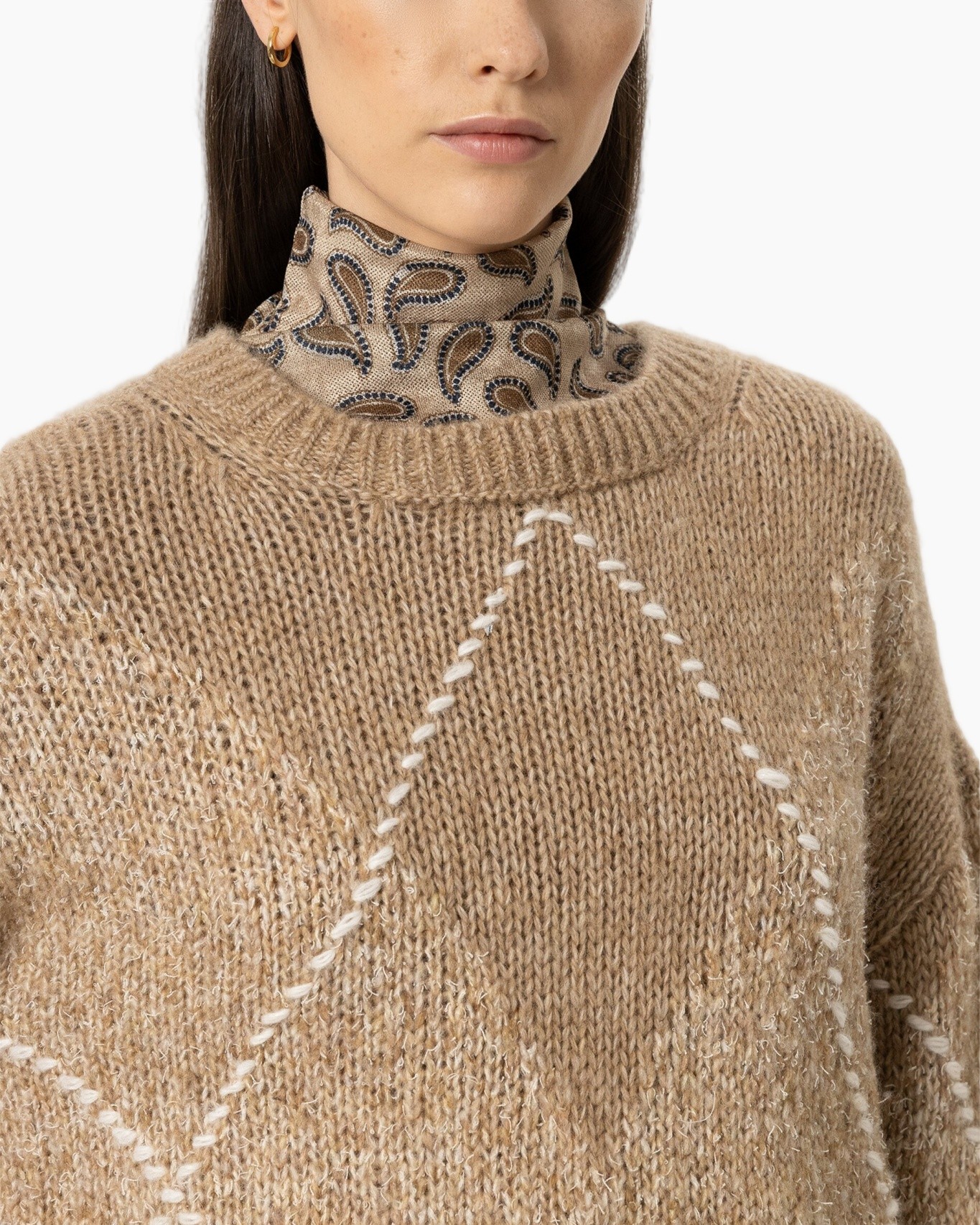 knit sweater, turtleneck, argyle pattern, beige, loose fit
