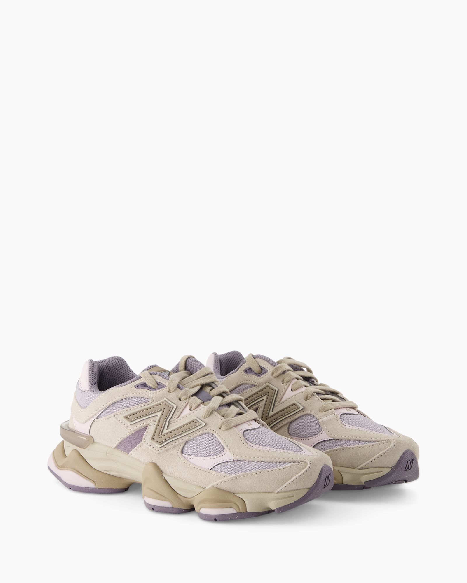 sneaker, athletic shoe, mesh, suede, beige lilac