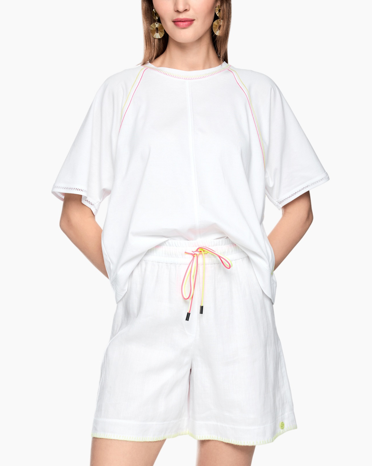 white, shorts, drawstring, linen, top