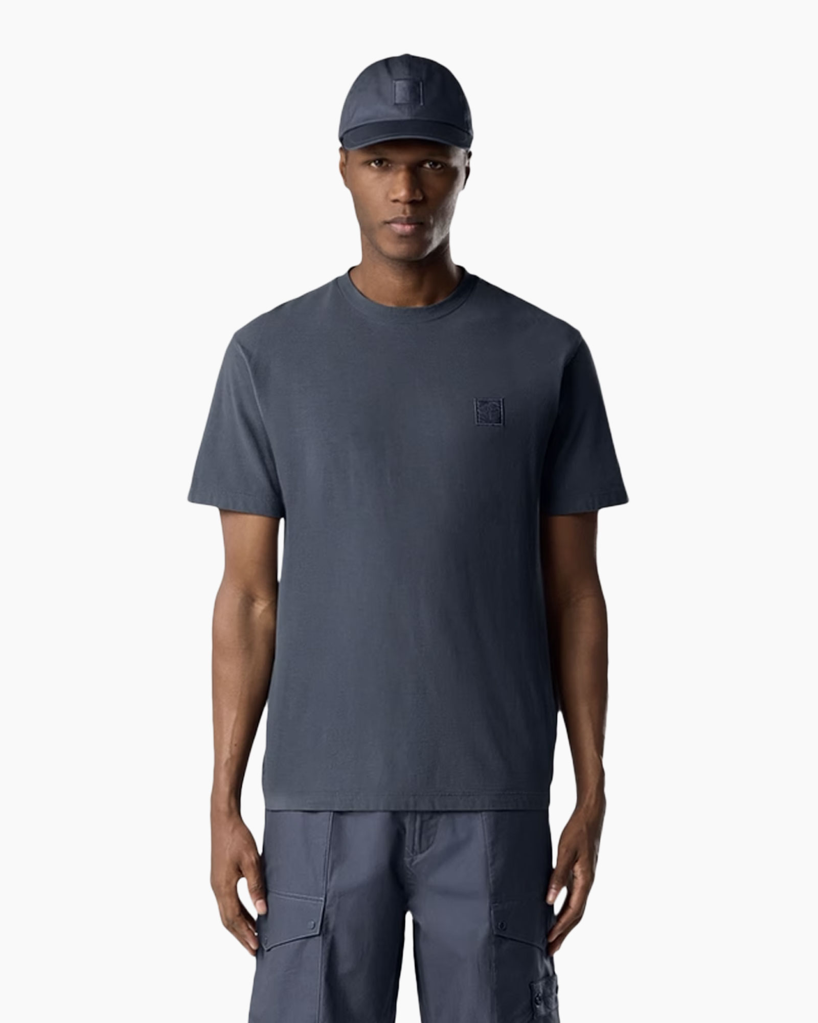 t-shirt, round neck, short sleeve, solid color, cap