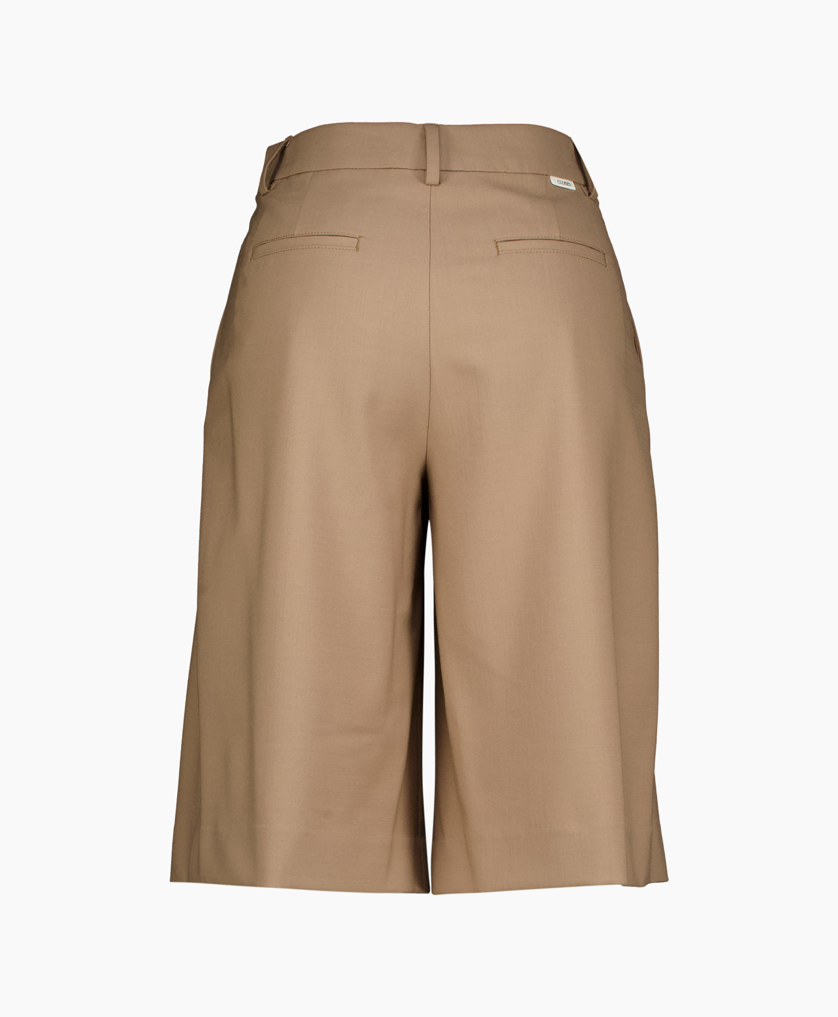 shorts, knee-length, beige, flat-front, belted