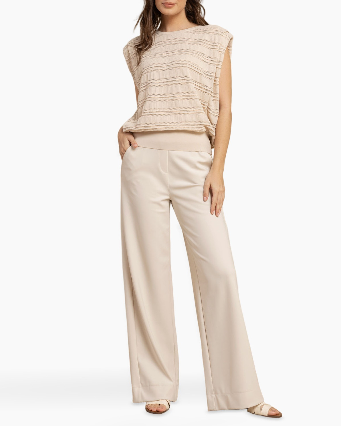 sleeveless top, knit top, beige, patterned knit, casual top
