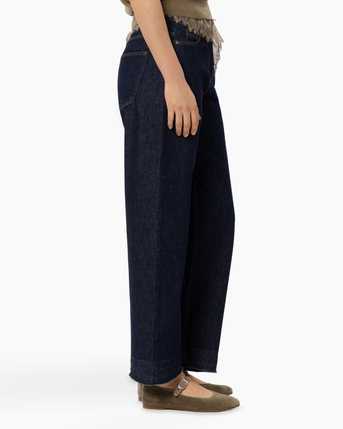 jeans, denim, wide-leg, full-length, pockets