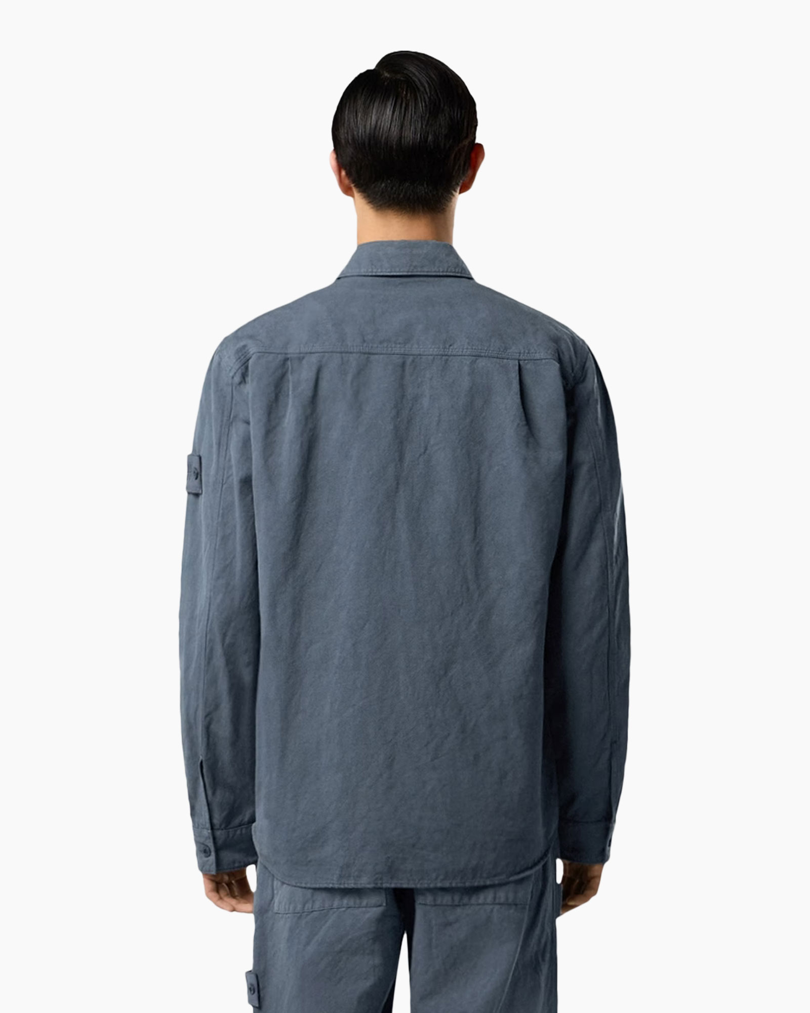 work shirt, long sleeve, buttoned, two chest pockets, slim fit