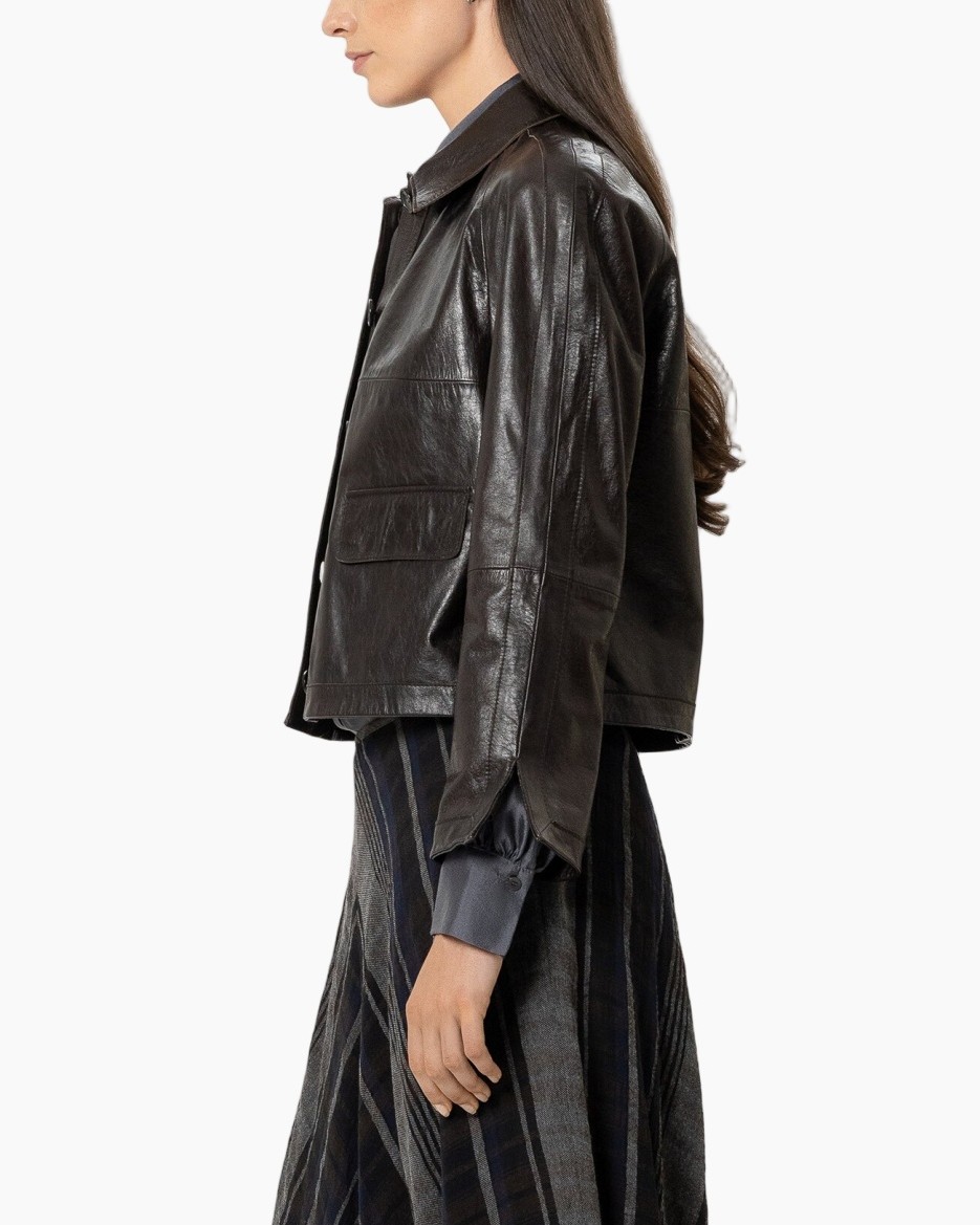 leather jacket, black, short, pocket, collar