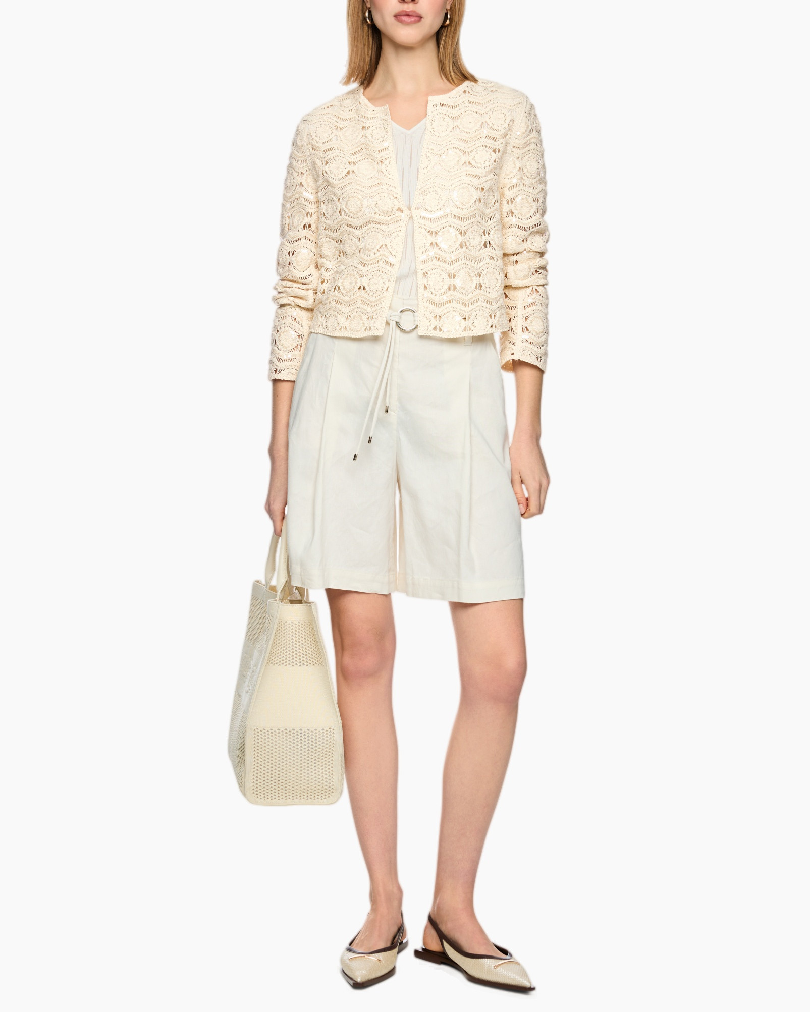 cardigan, lace, cream, shorts, bag, pumps