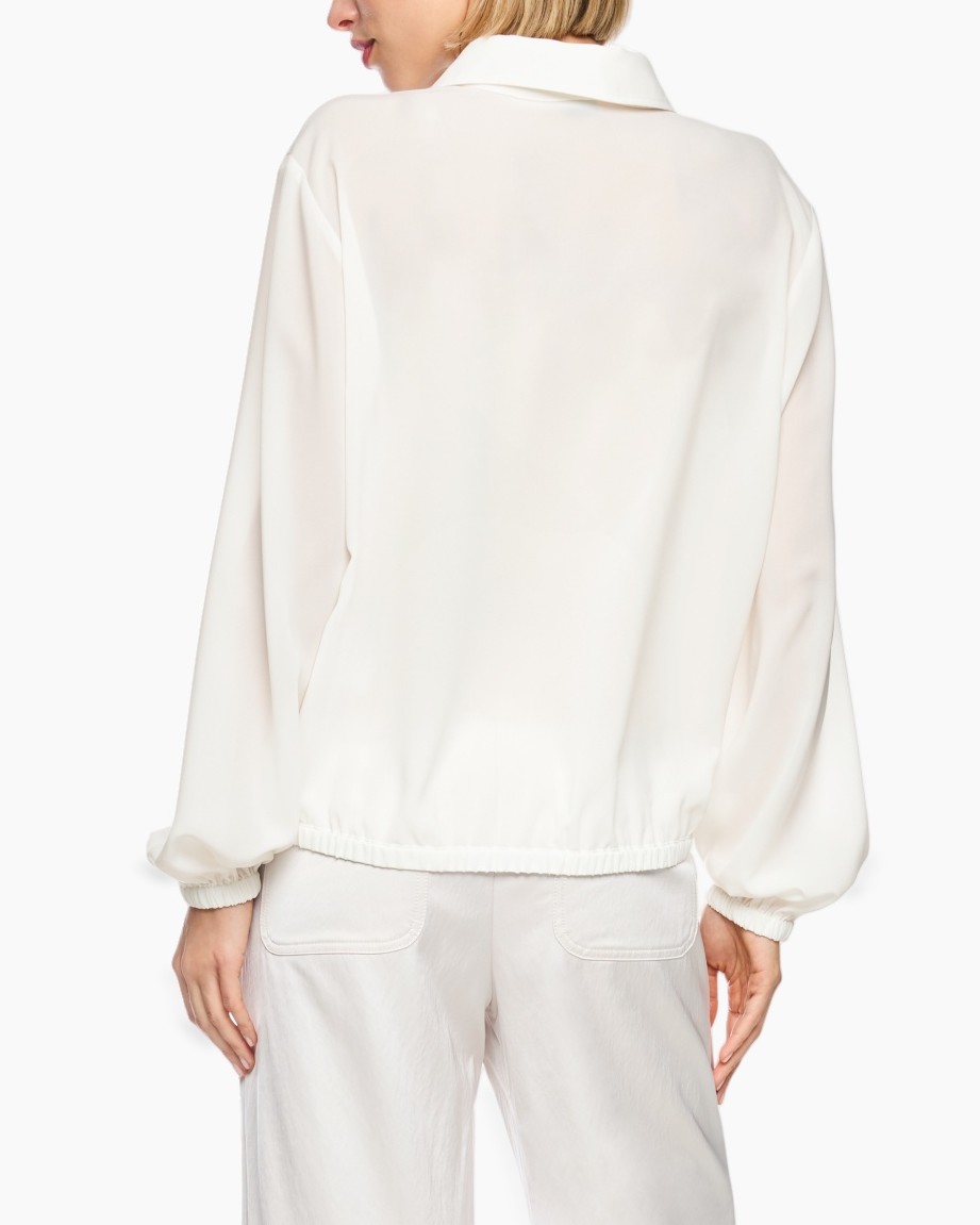 white shirt, button-down, puff sleeves, collared, loose fit