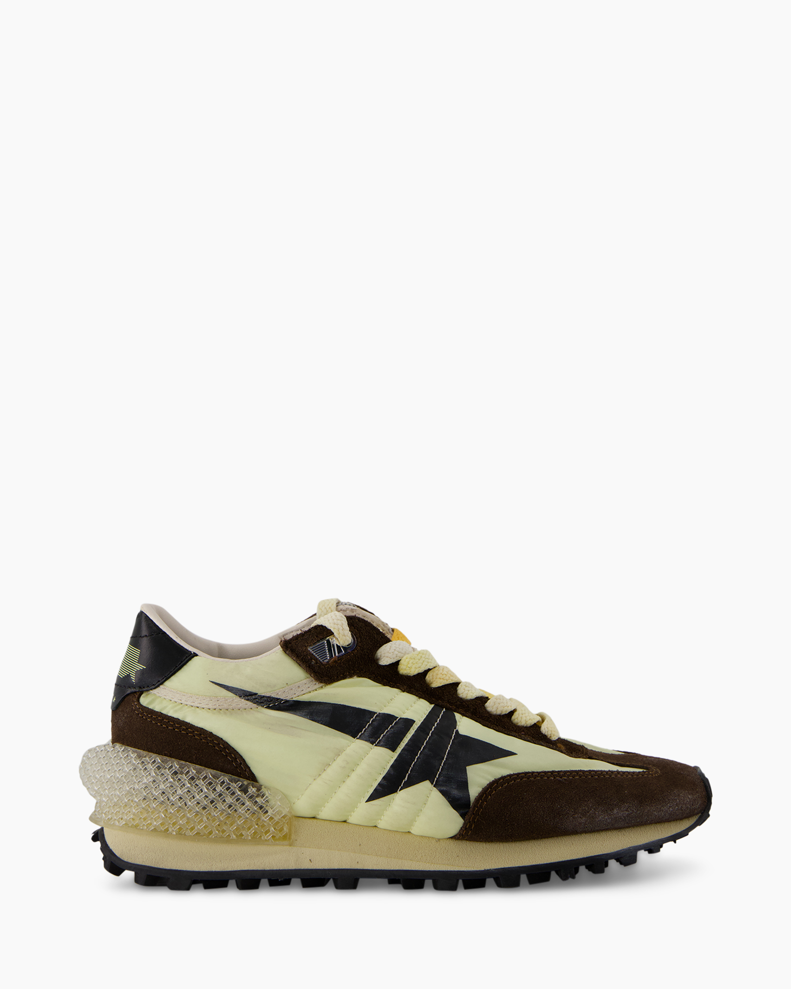 sneaker, running shoe, brown, beige, mesh sole