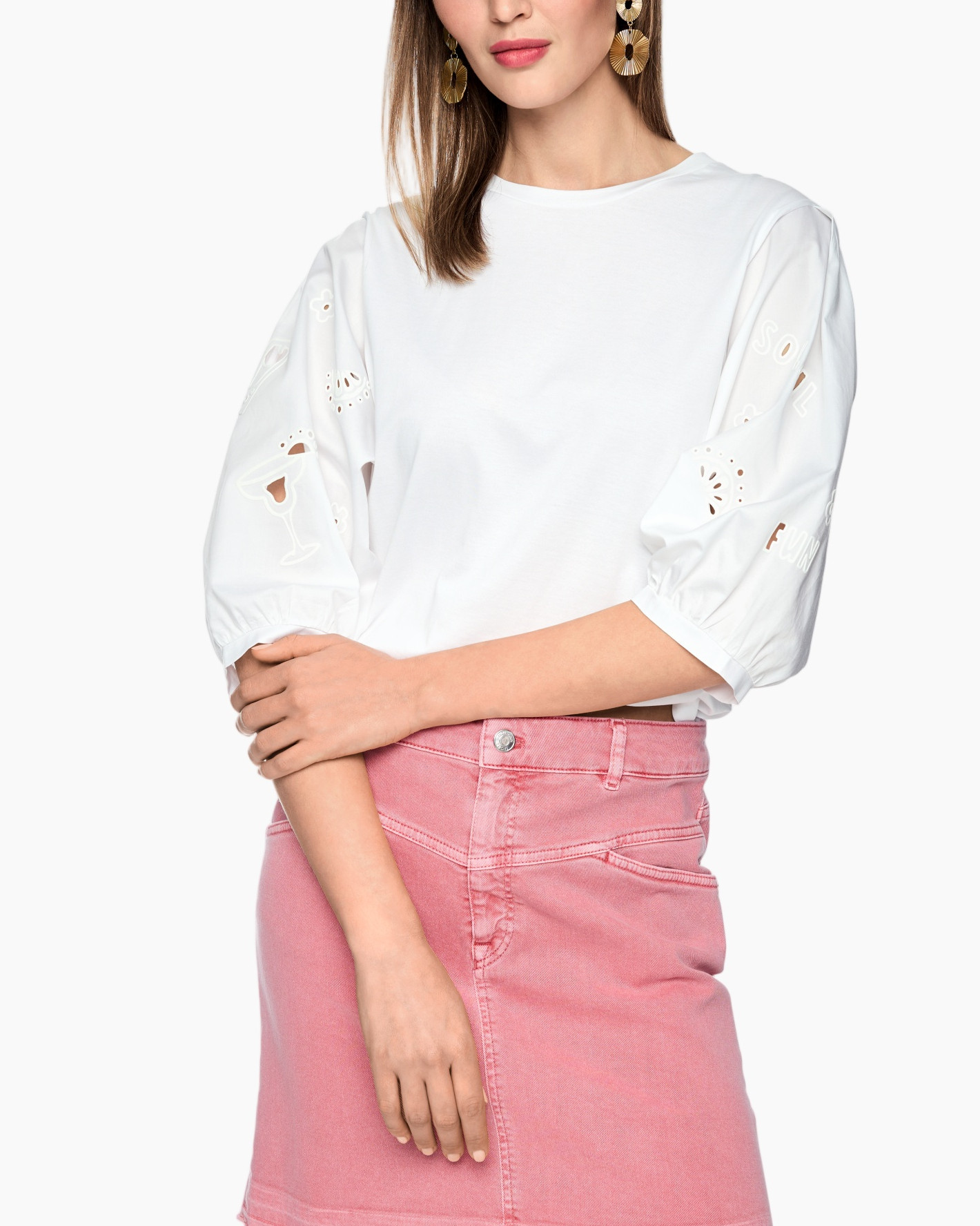 white top, puff sleeve, embroidery cutouts, pink skirt, short sleeve top