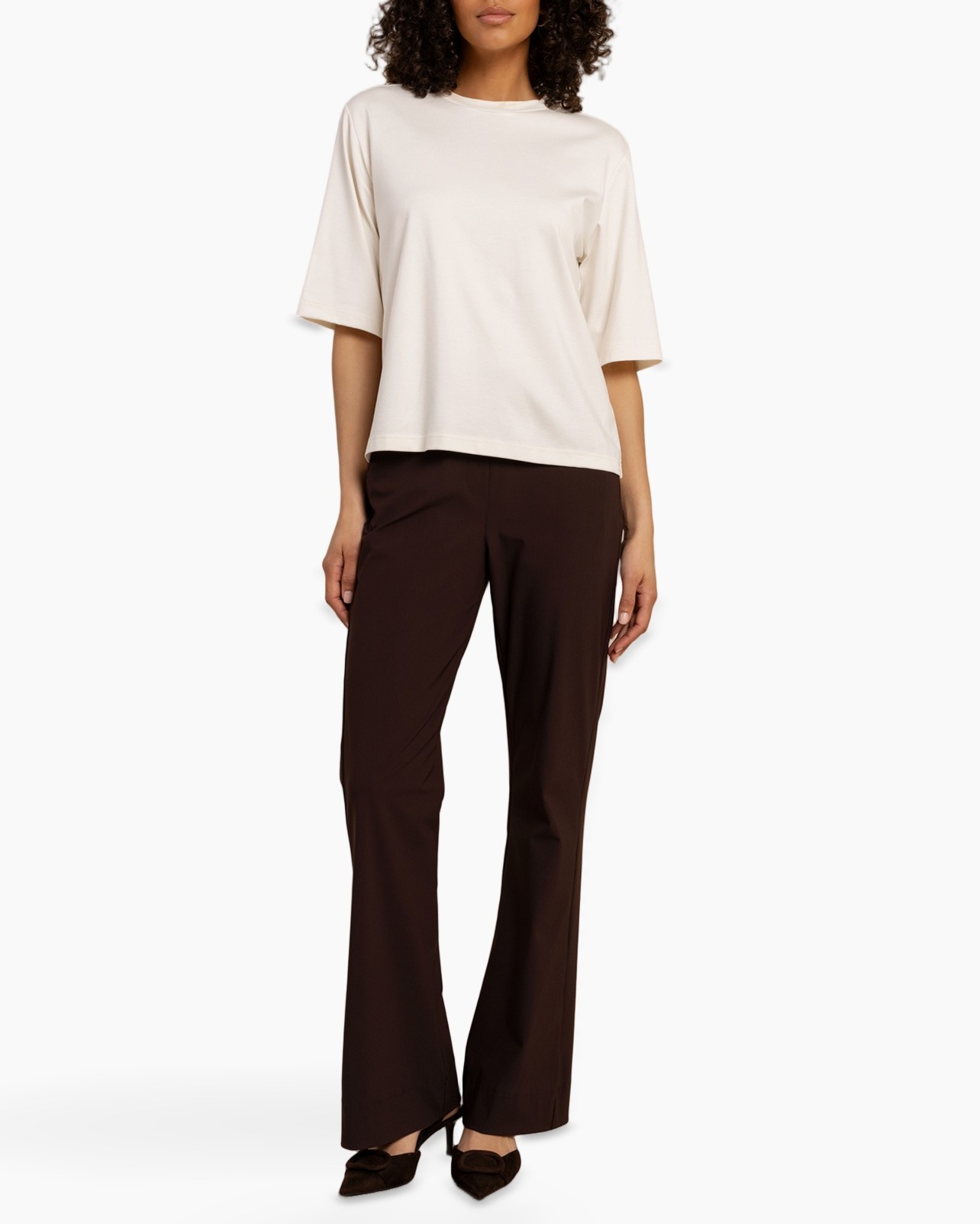 top, t-shirt, beige, short-sleeve, loose-fit