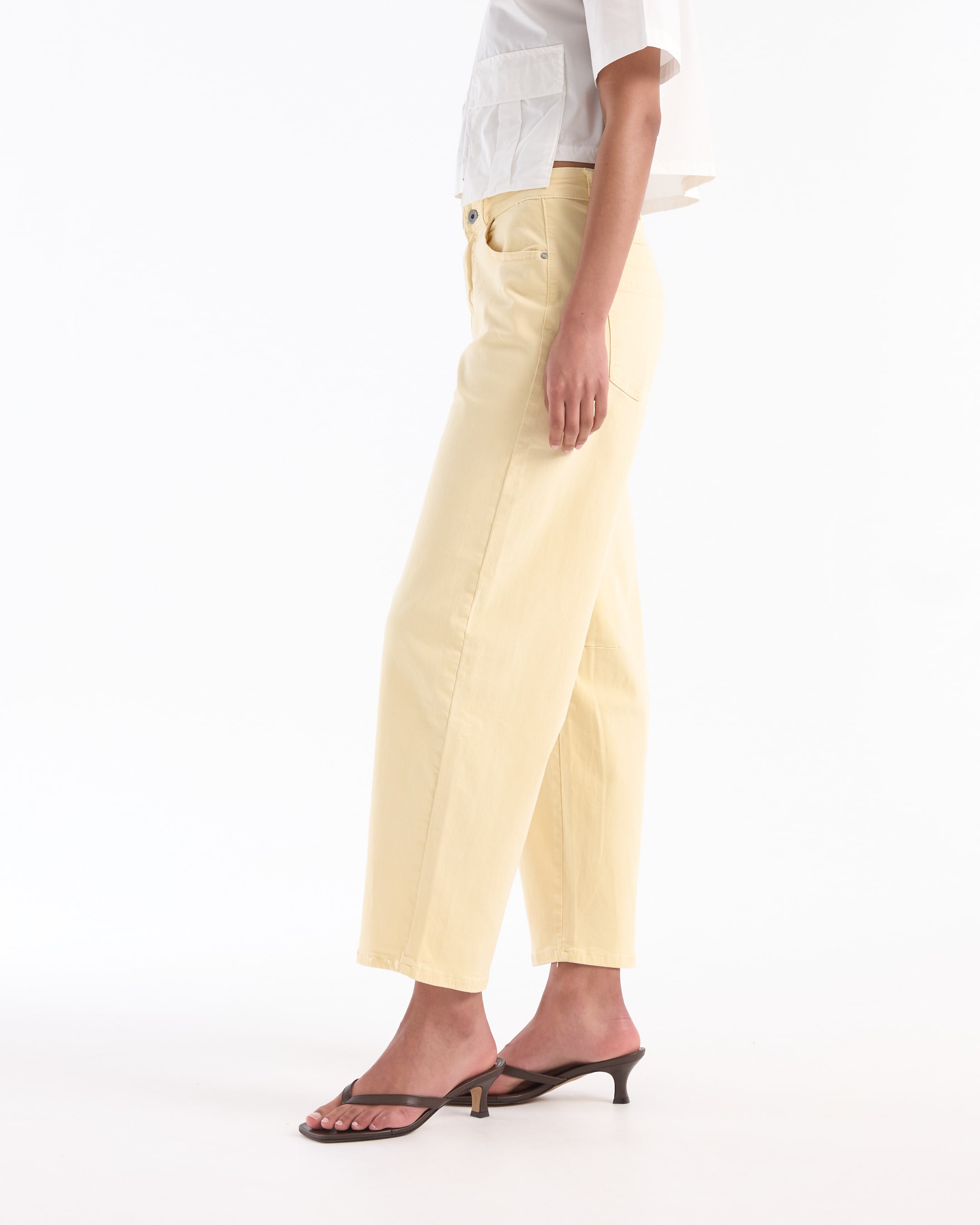 pants, beige, wide-leg, cropped, slim-fit, sandals