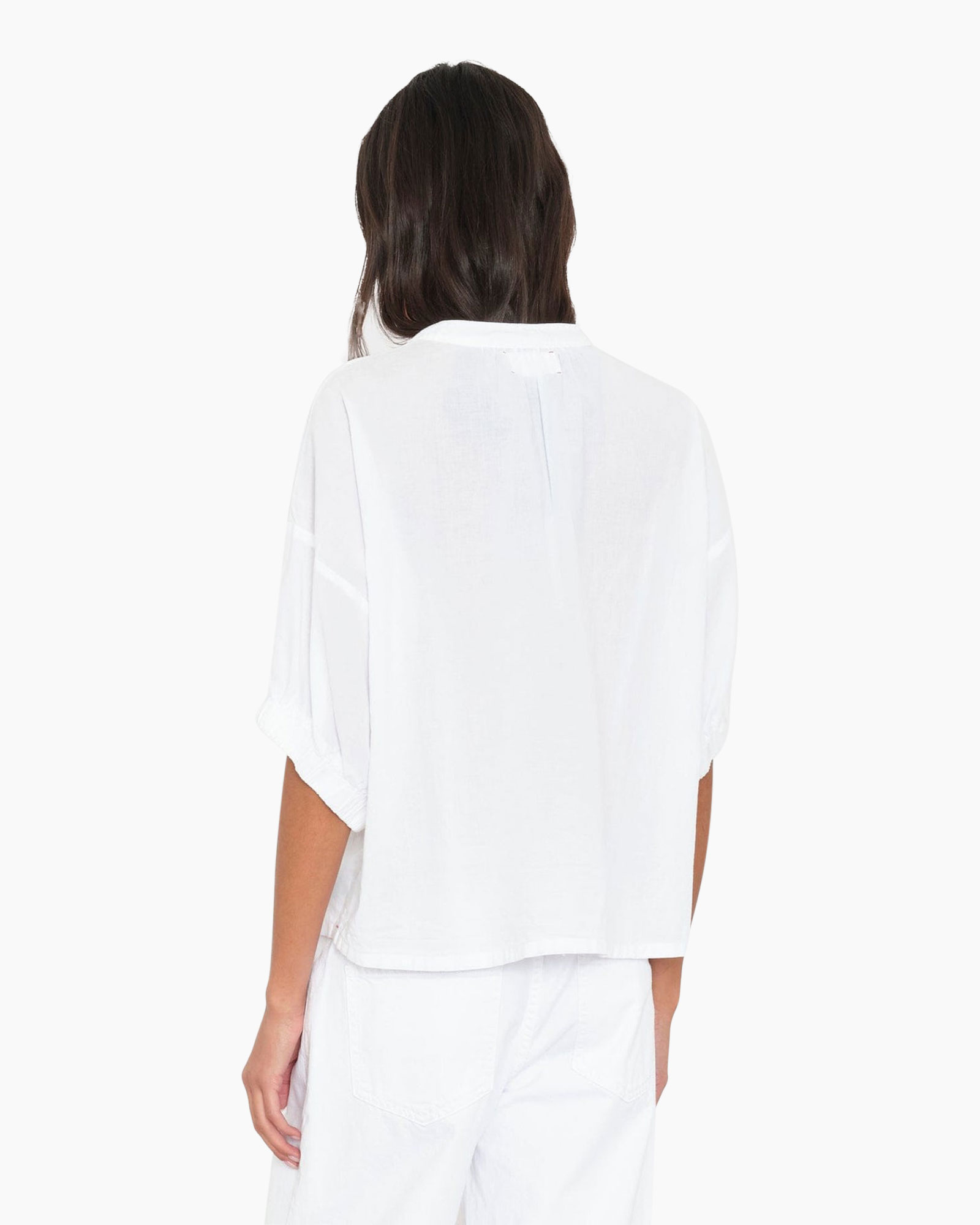 white, linen, shirt, loose, back view