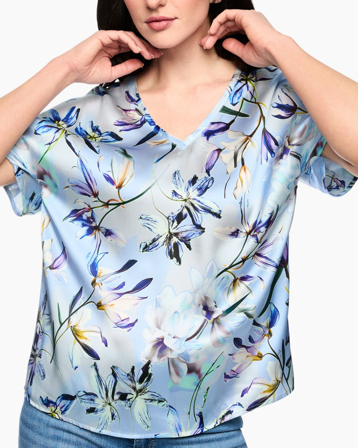 blouse, floral top, short sleeve, light blue, silky fabric