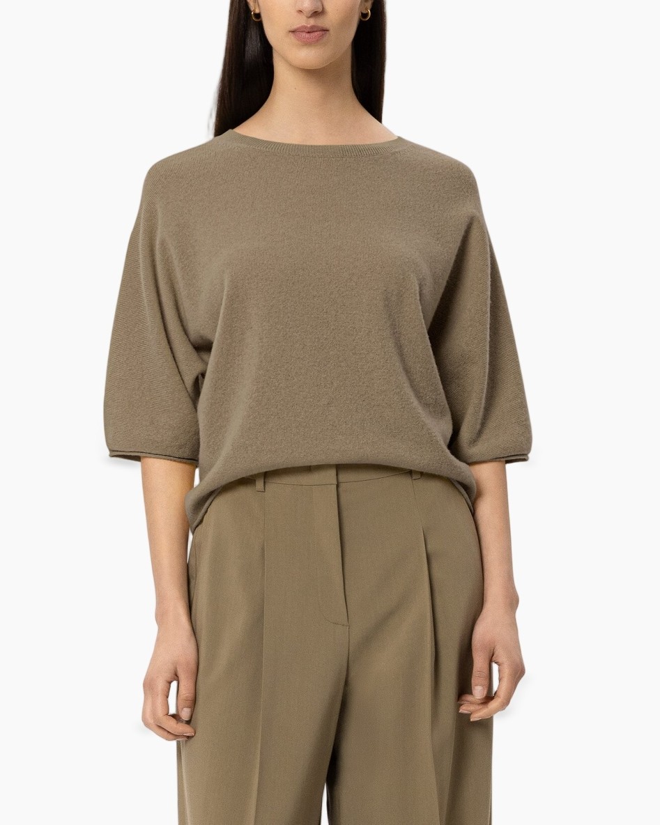 knit, top, beige, short-sleeve, loose-fit