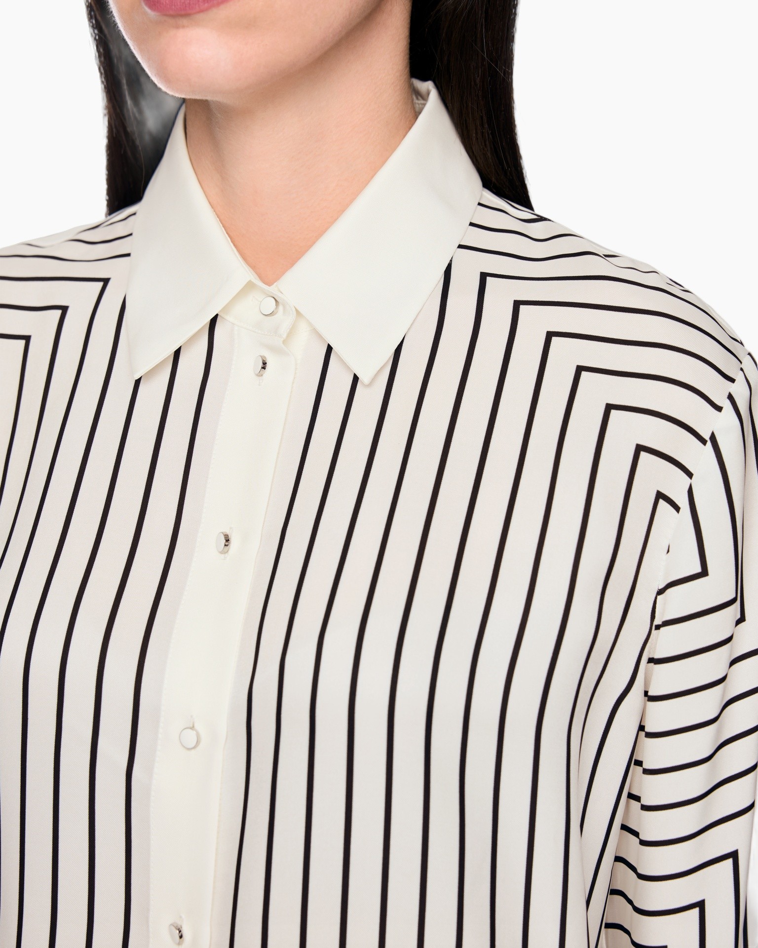 striped shirt, button-down, collar, long sleeve, white black